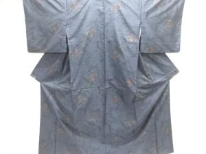 亀甲に草花模様織り出し本場泥大島紬着物